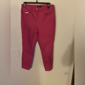 Women’s Pink Jeans